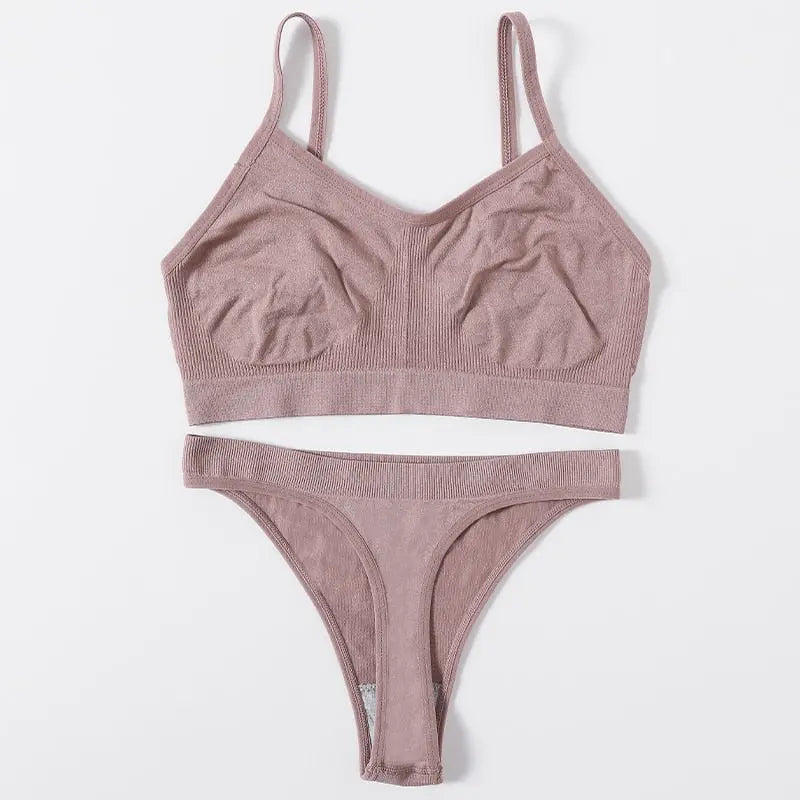 A Comfortable Night Sleepwear Lacy Bliss Sleeping Wear