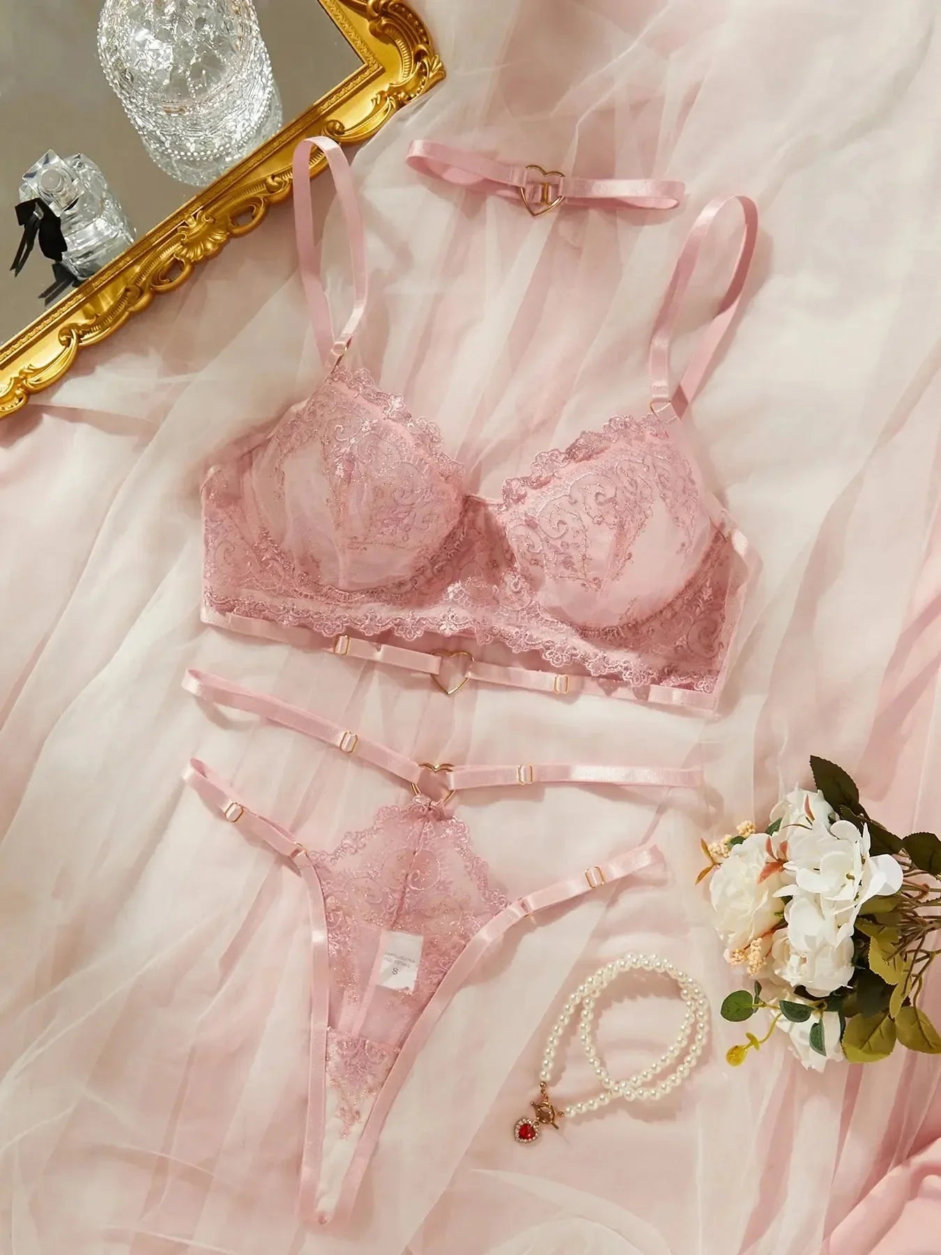 Isla Lace Lingerie Set Miss Exotic